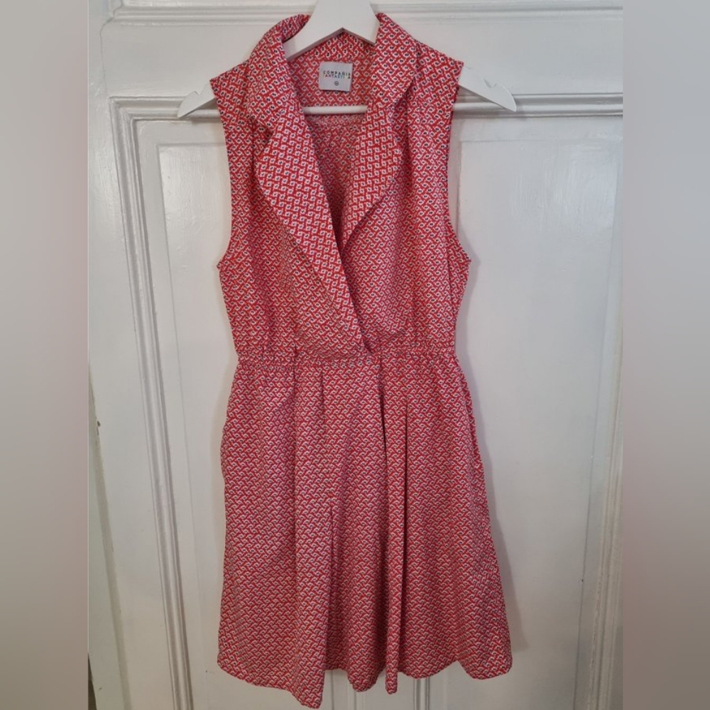 Compania Fantastica Red and White Sleeveless Mock Neck Dress